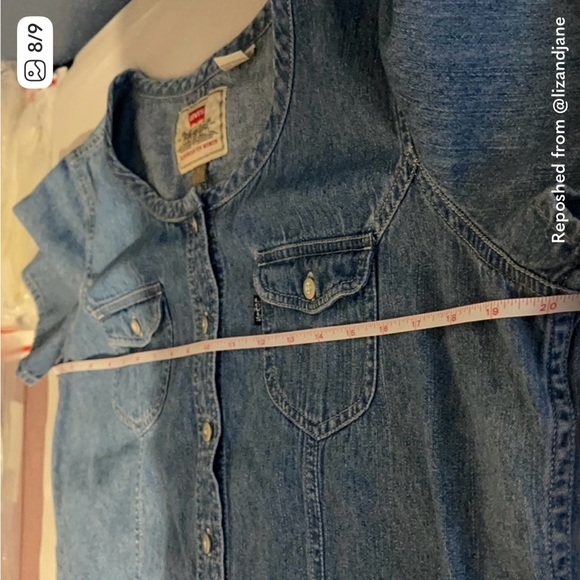 Vintage Levi’s Denim Button-Front Top – Short Sleeve, Cropped Fit WPL-423 - Picture 8 of 9